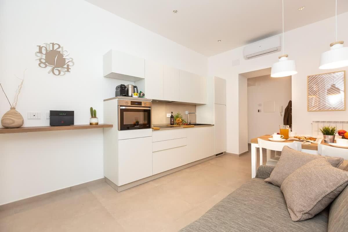 Colosseum Holidays - Marco Aurelio Holiday home